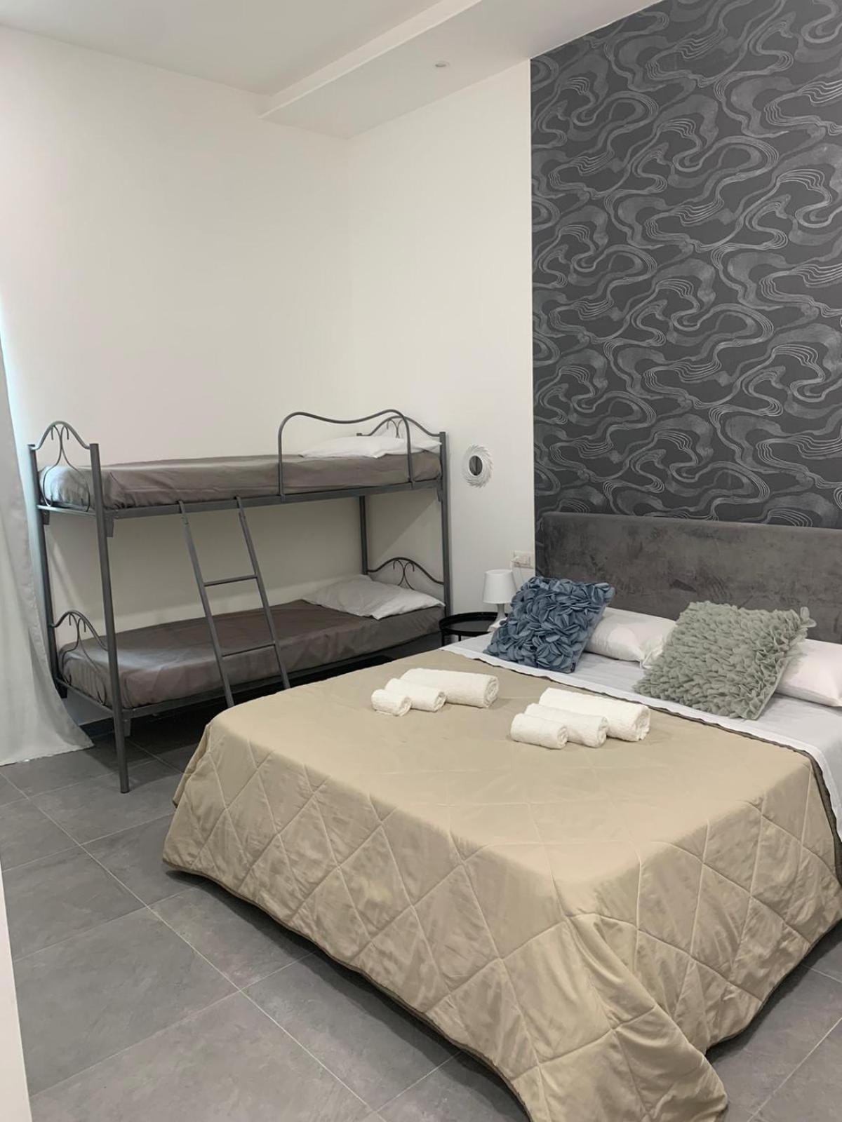 Napoli Skyport Bed & Breakfast Bagian luar foto