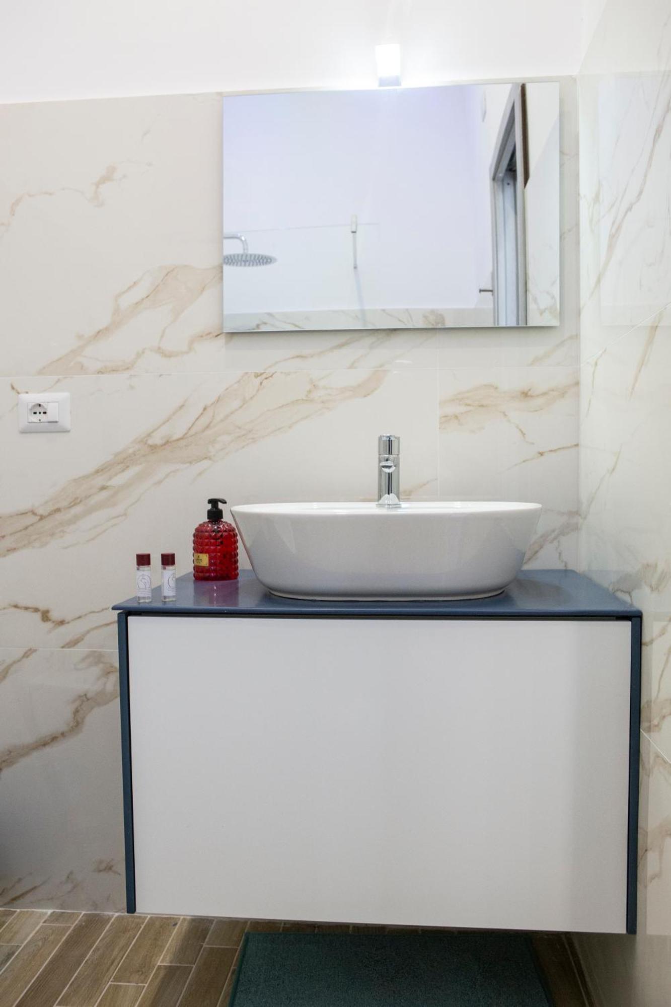 Napoli Skyport Bed & Breakfast Bagian luar foto