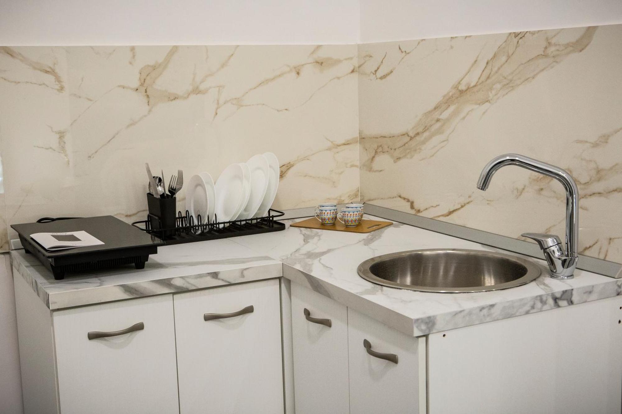 Napoli Skyport Bed & Breakfast Bagian luar foto